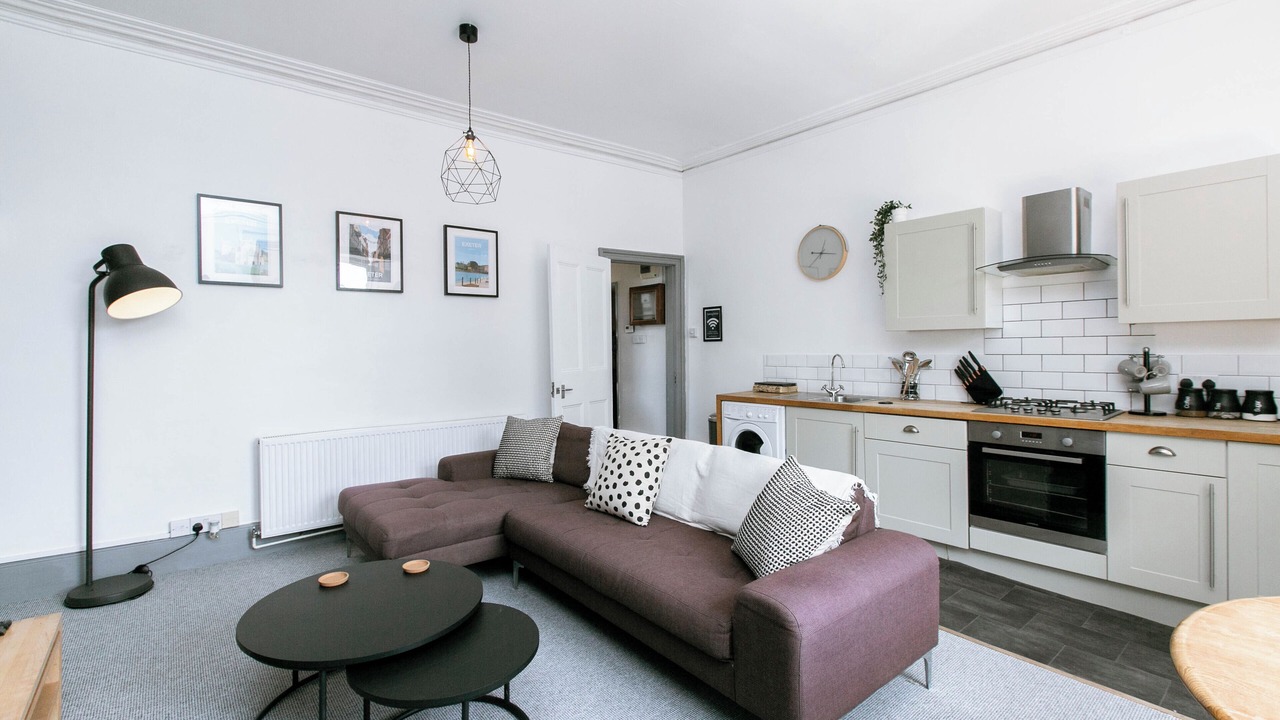 Photo of Livingroom in Exeter