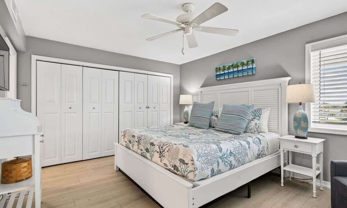 Photo of Bedroom in Belleair Beach