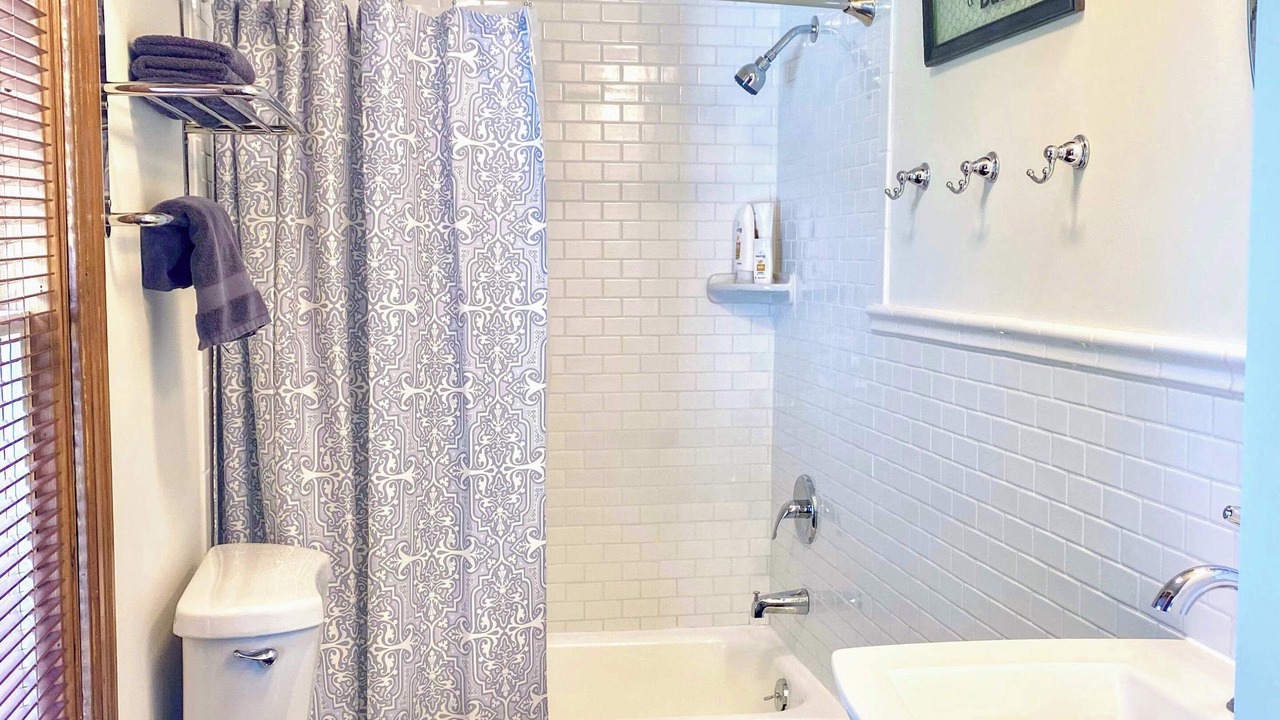 Photo of Bathroom in Clayton