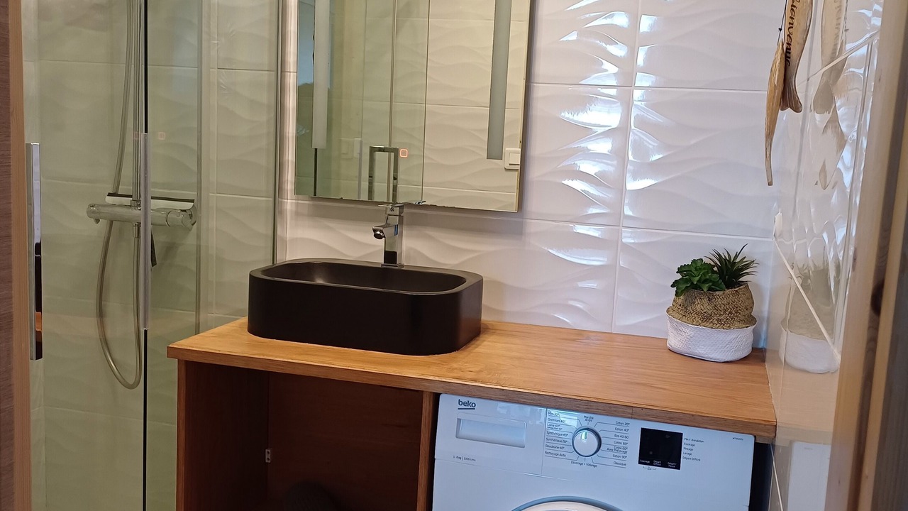 Photo of Bathroom in Saint-Gilles-Croix-de-Vie