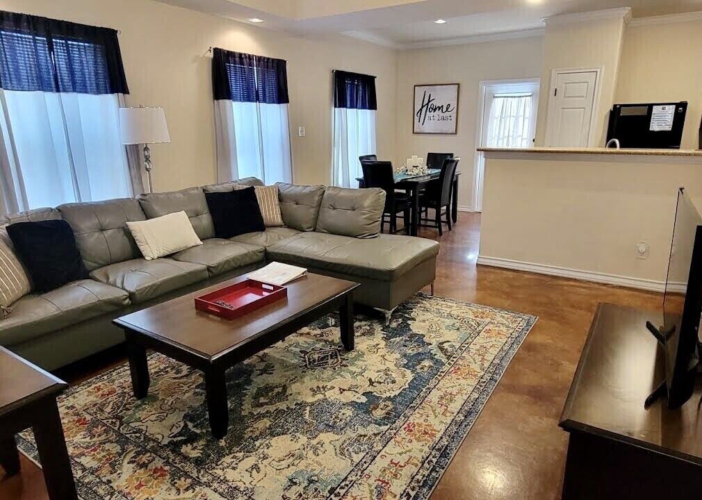Photo of Livingroom in Selma
