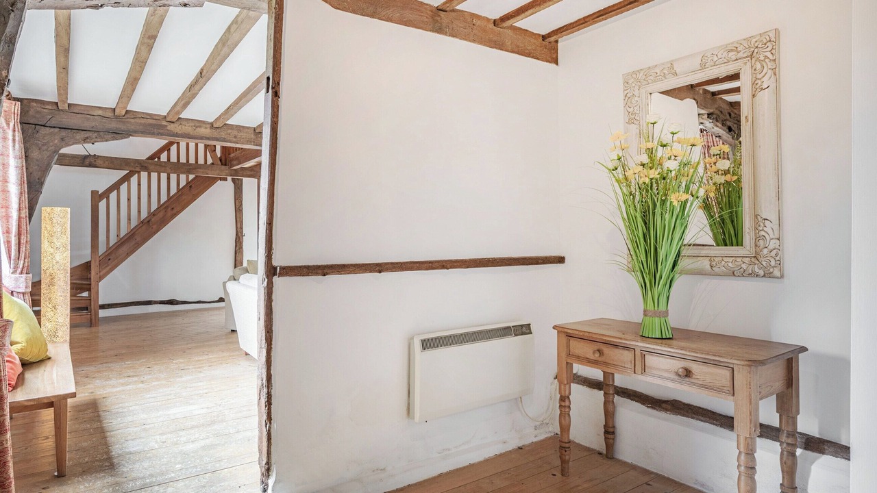 Photo of Others in Eye