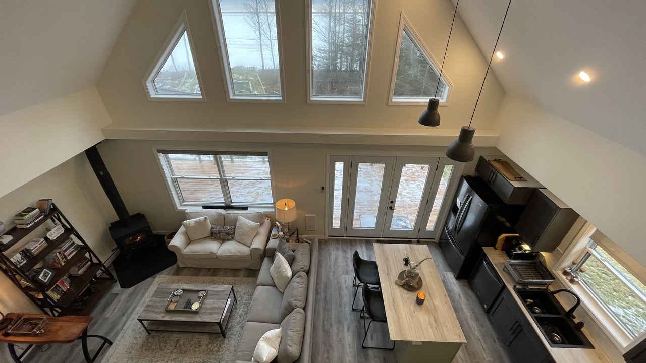 Photo of Livingroom in Prince County