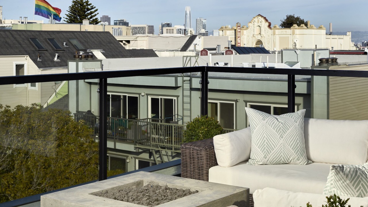 Photo of Outdoor in Eureka Valley