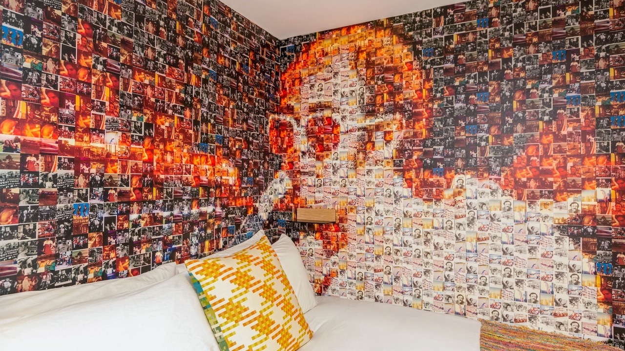 Photo of Bedroom in Eureka Valley