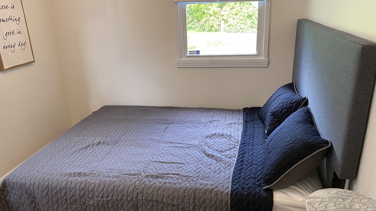 Photo of Bedroom in Seneca Falls