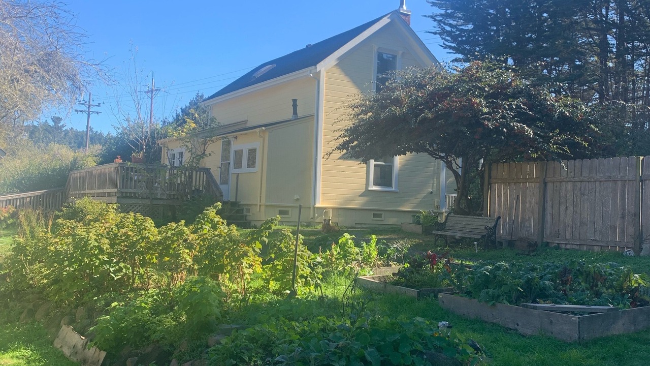 Photo of Others in Mendocino