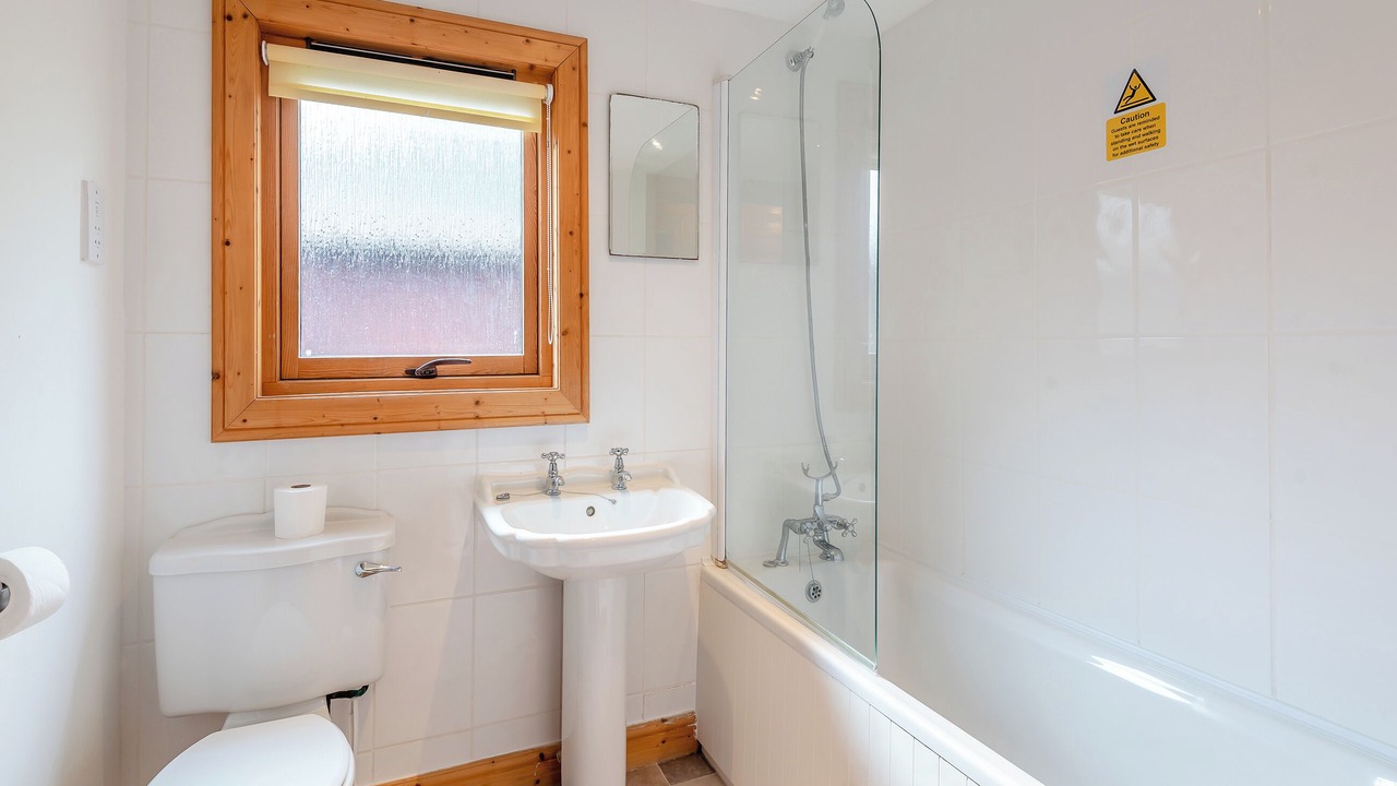 Photo of Bathroom in Kenwick