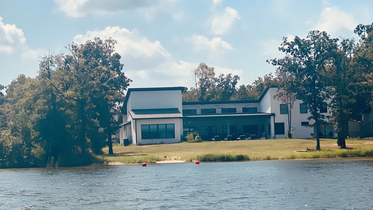 Photo of Outdoor in Malakoff