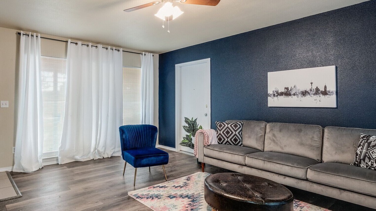 Photo of Livingroom in North San Antonio - SAT