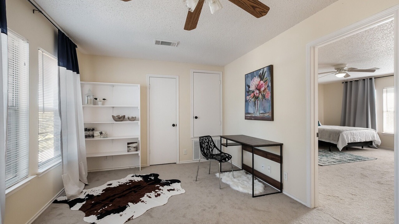 Photo of Bedroom in North San Antonio - SAT