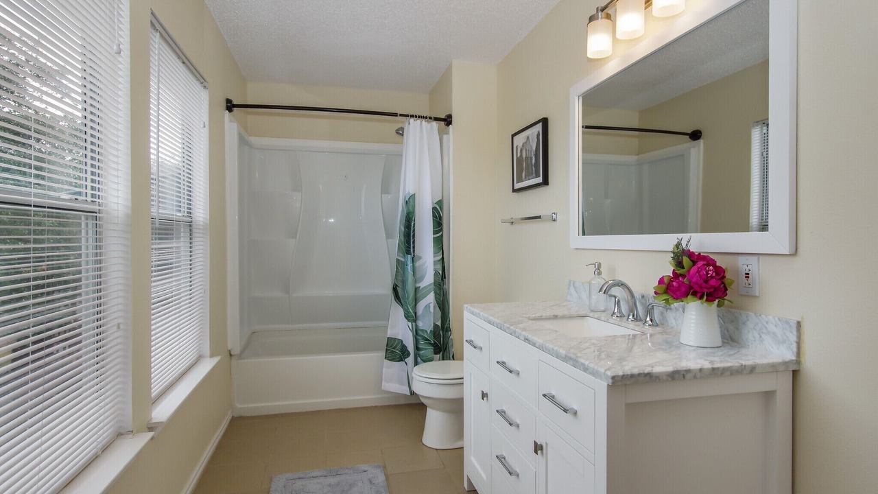 Photo of Bathroom in North San Antonio - SAT