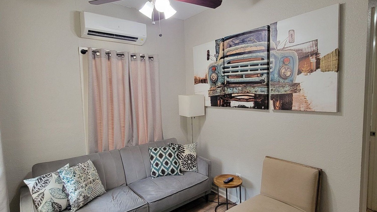 Photo of Livingroom in Beacon Hill