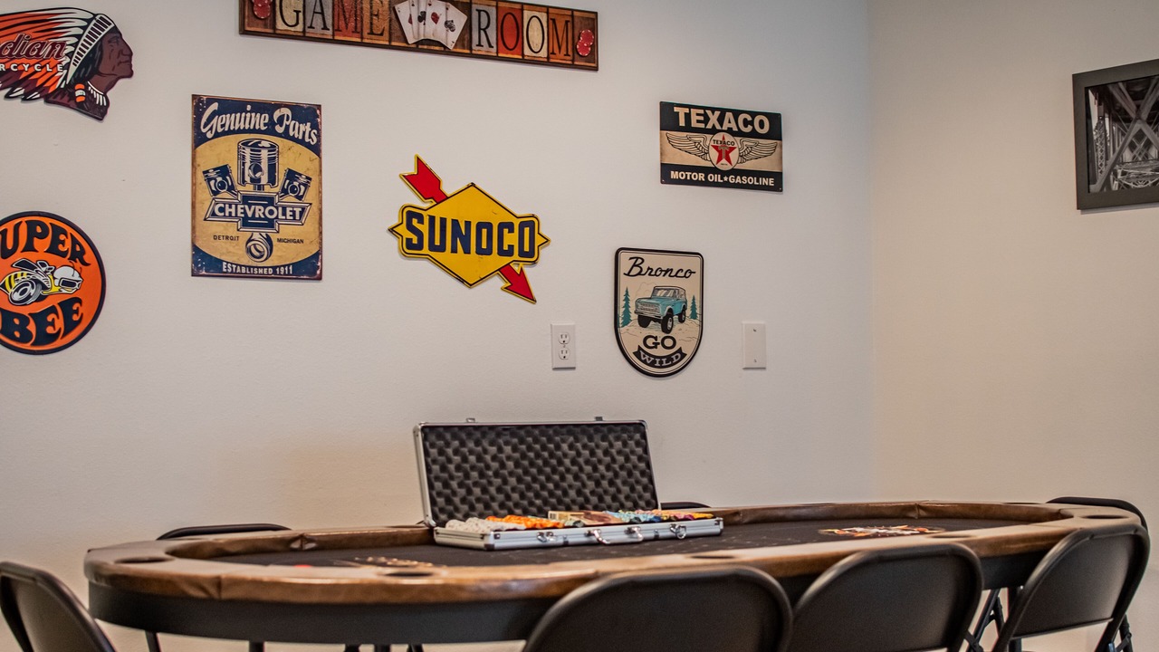 Photo of Others in Blackfoot