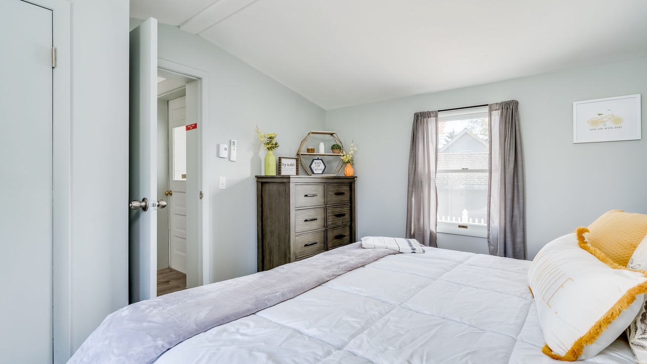 Photo of Bedroom in Clayton