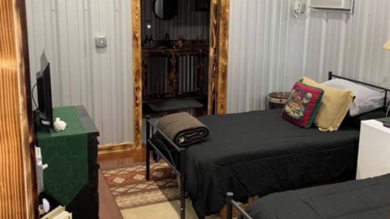 Photo of Bedroom in Burkett