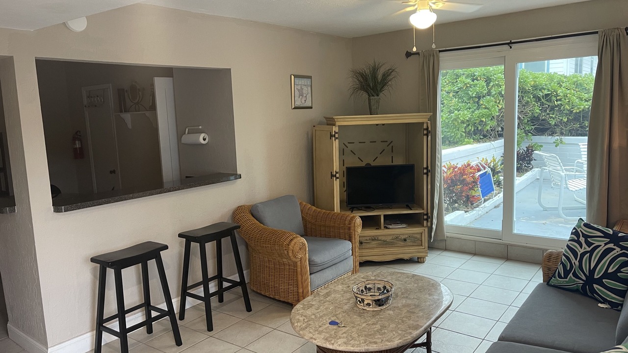 Photo of Livingroom in Melbourne Beach