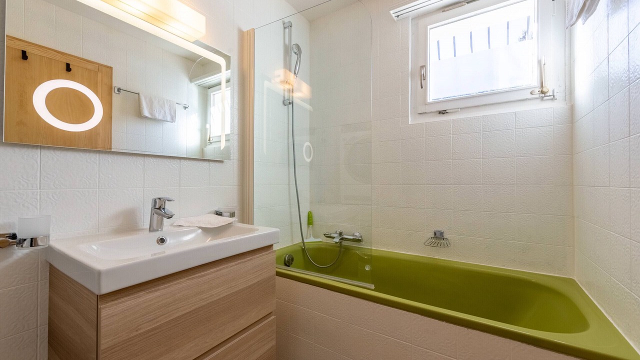 Photo of Bathroom in Saint-Pierre-de-Clages