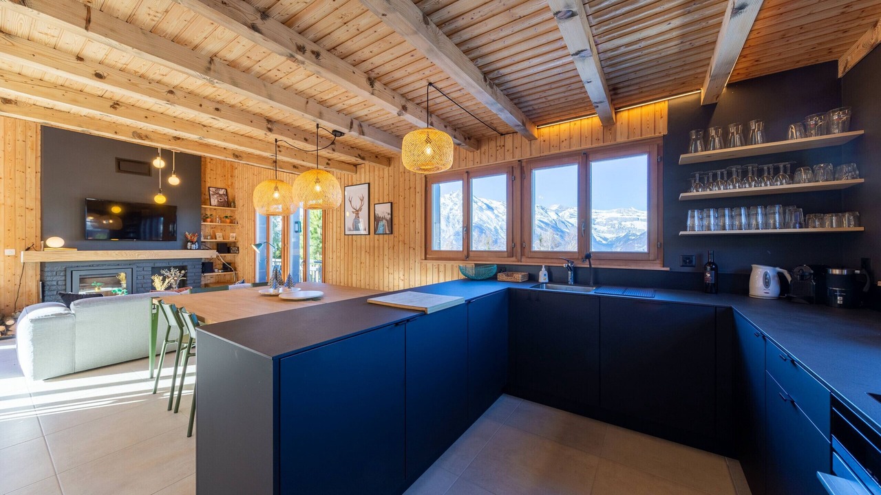 Photo of Kitchen in Saint-Pierre-de-Clages