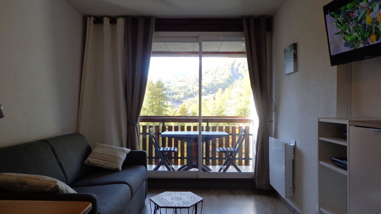 Photo of Livingroom in Allos