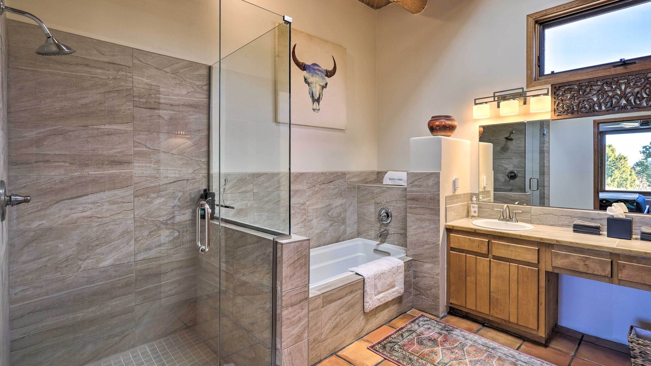 Photo of Bathroom in Eldorado at Santa Fe