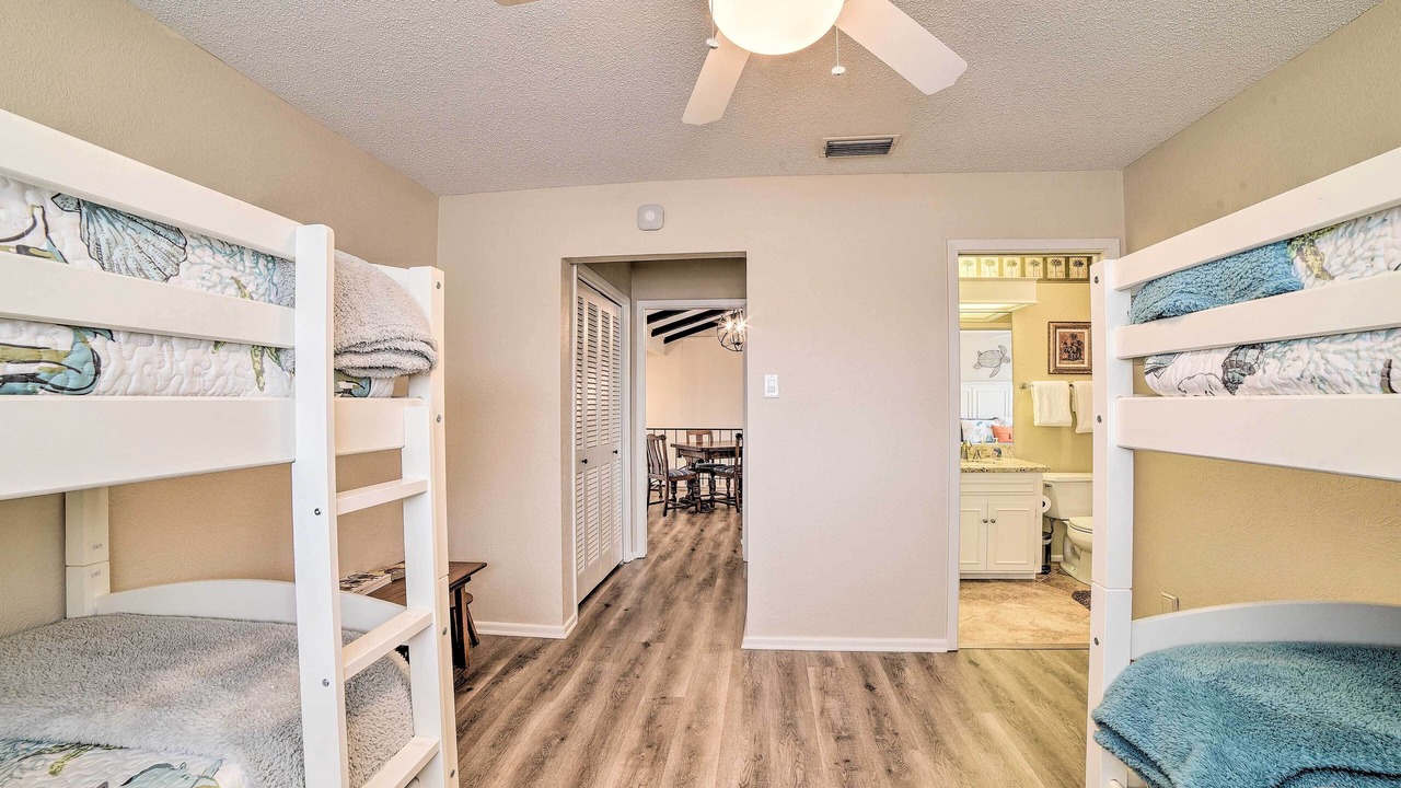 Photo of Others in Key Allegro