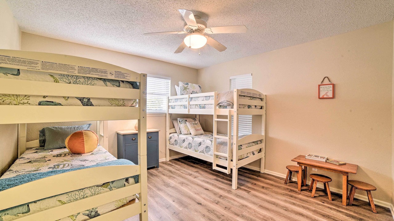 Photo of Others in Key Allegro