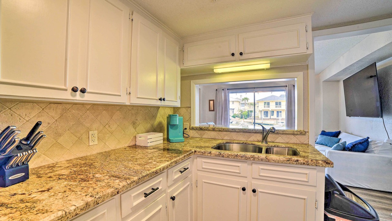 Photo of Others in Key Allegro