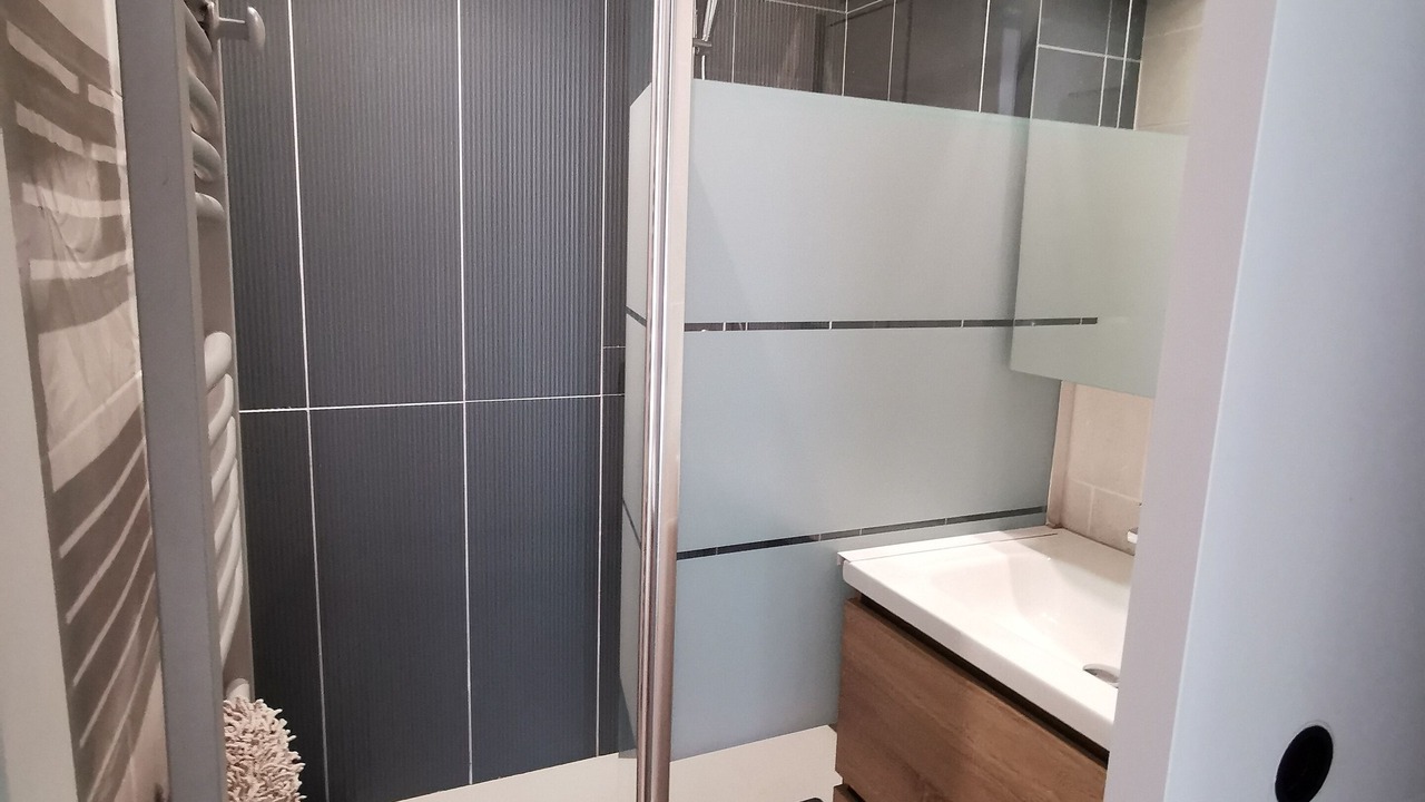 Photo of Bathroom in Les Hauts de Canet