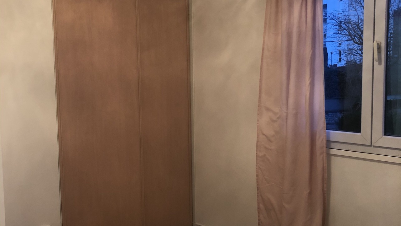 Photo of Bedroom in Deville-les-Rouen