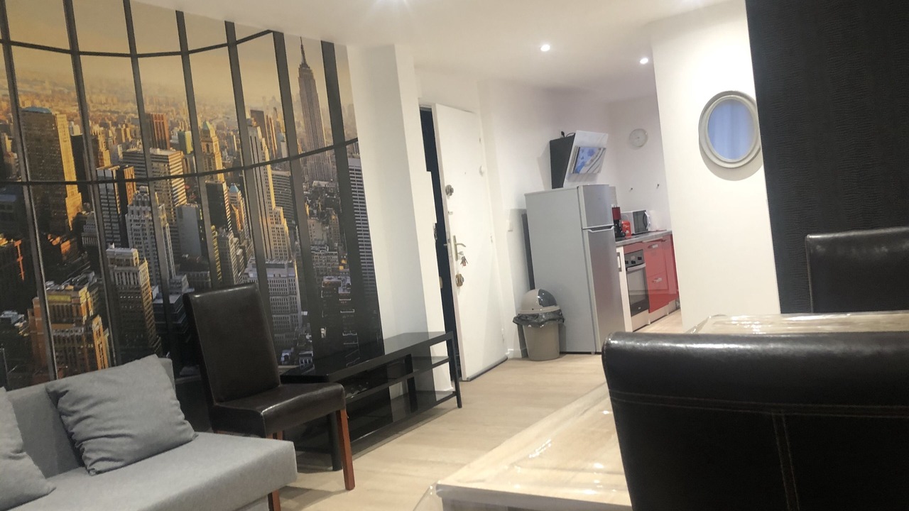 Photo of Livingroom in Deville-les-Rouen