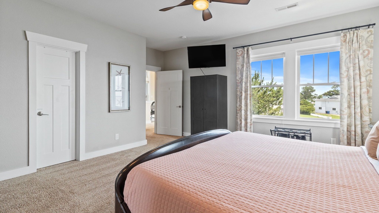 Photo of Bedroom in Sandbridge
