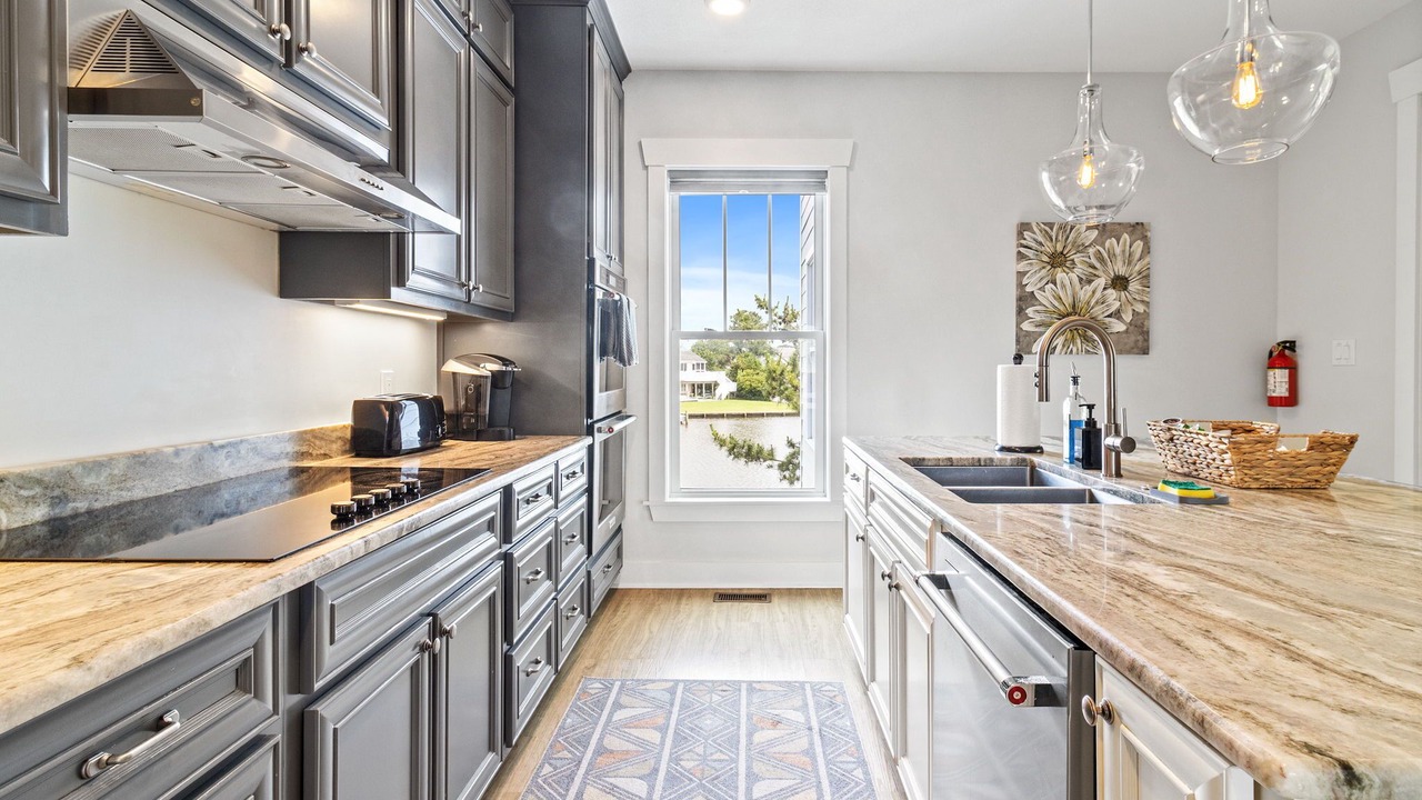 Photo of Kitchen in Sandbridge