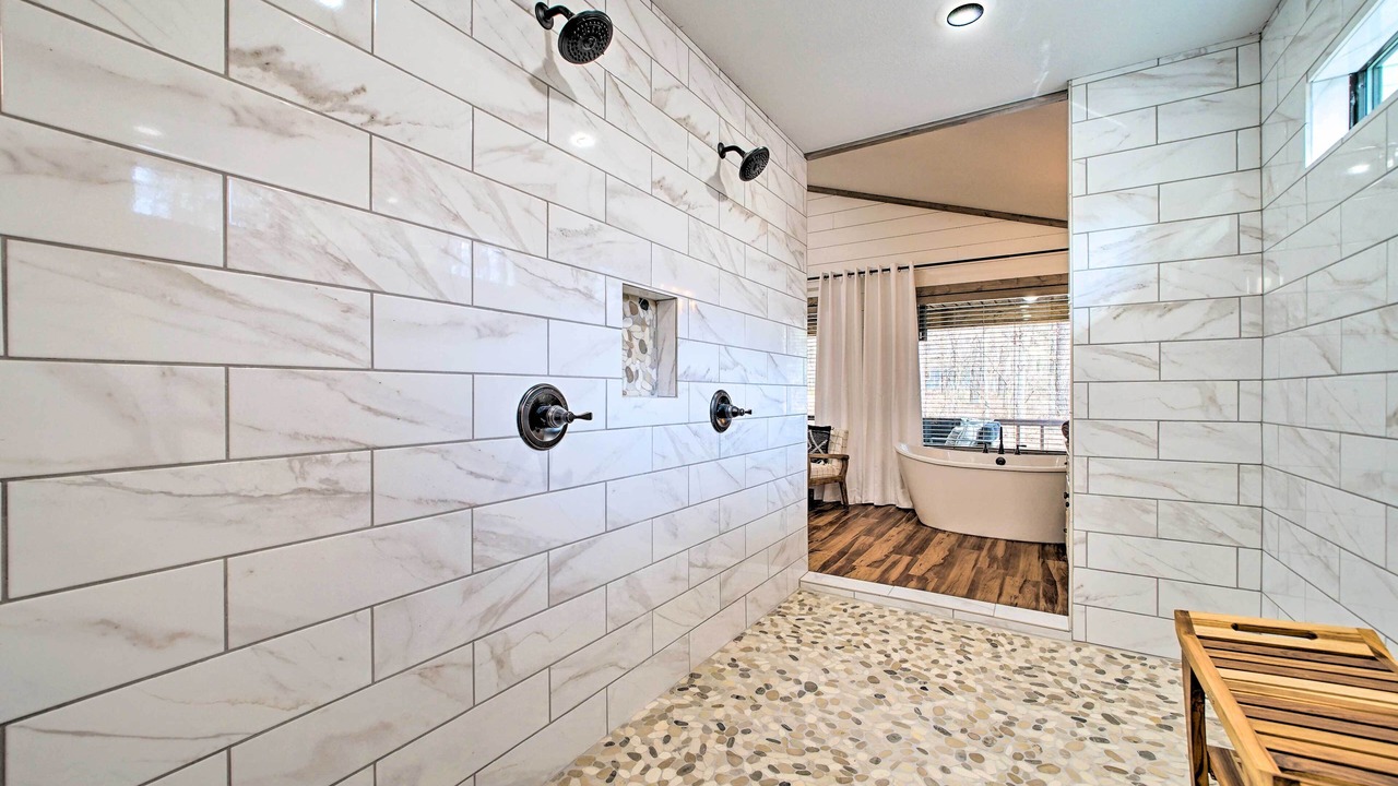 Photo of Bathroom in Hochatown