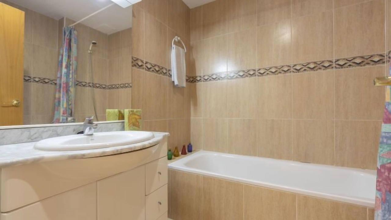 Photo of Bathroom in La Pobla de Montornes