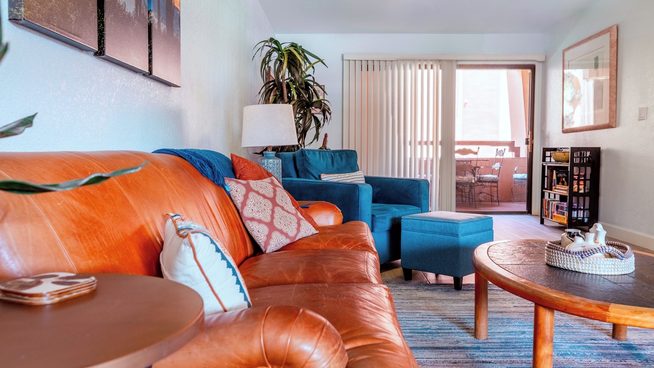 Photo of Livingroom in Paradise Valley Village