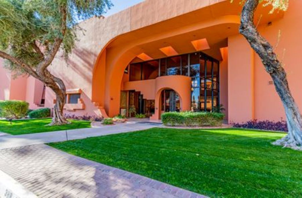 Photo of Others in Paradise Valley Village