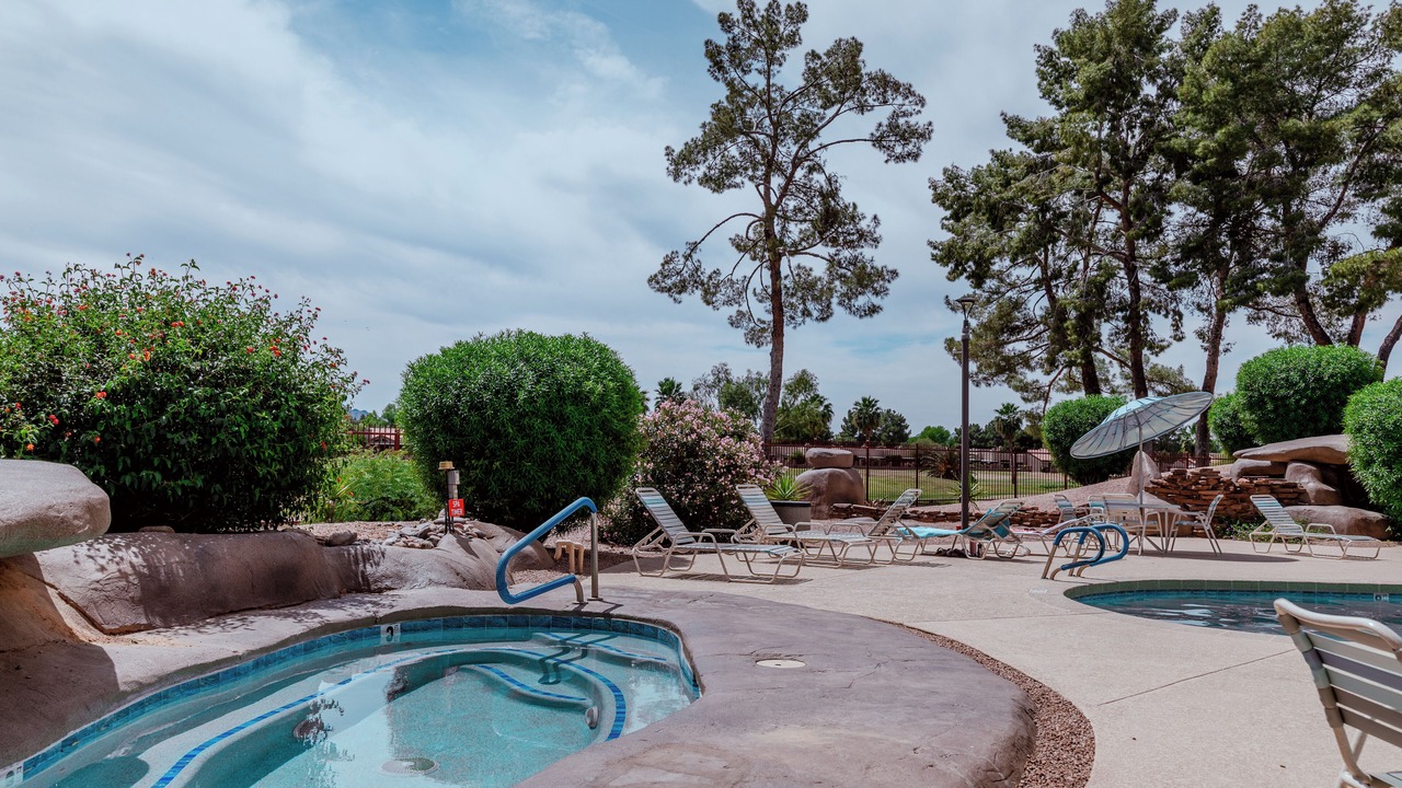 Photo of Outdoor in Paradise Valley Village