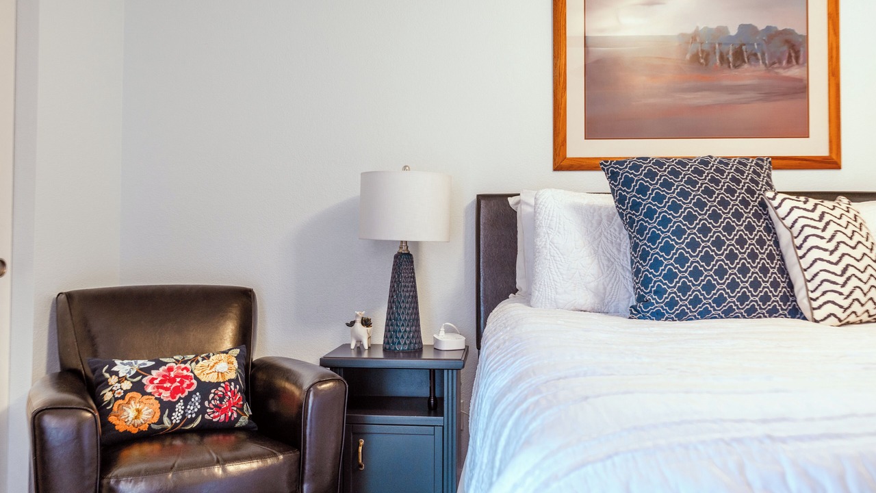 Photo of Bedroom in Paradise Valley Village