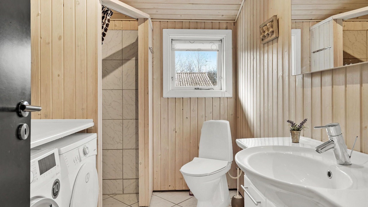 Photo of Bathroom in Boeslum