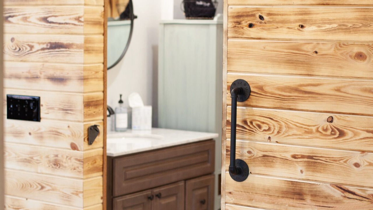 Photo of Bathroom in Mondovi