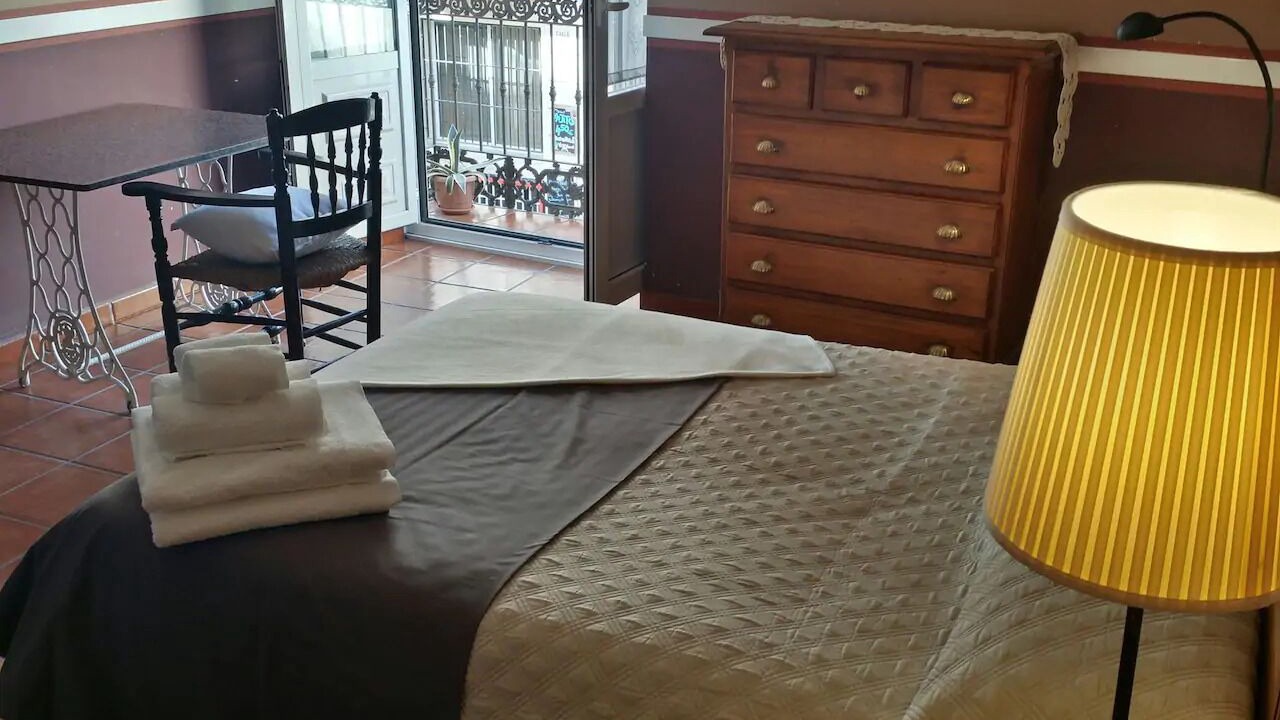 Photo of Bedroom in Barri Vell - Santa Creu
