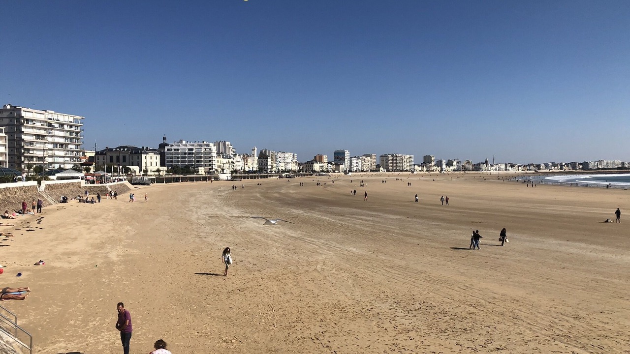 Photo of Others in LʼIle-dʼOlonne
