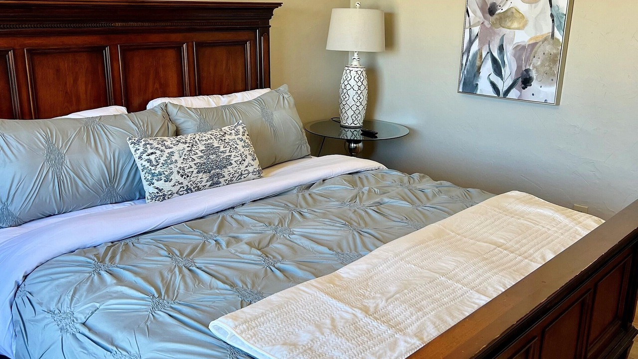 Photo of Bedroom in Horseshoe Bay