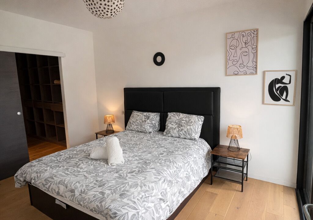 Photo of Bedroom in Gujan-Mestras