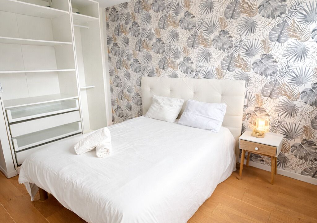 Photo of Bedroom in Gujan-Mestras