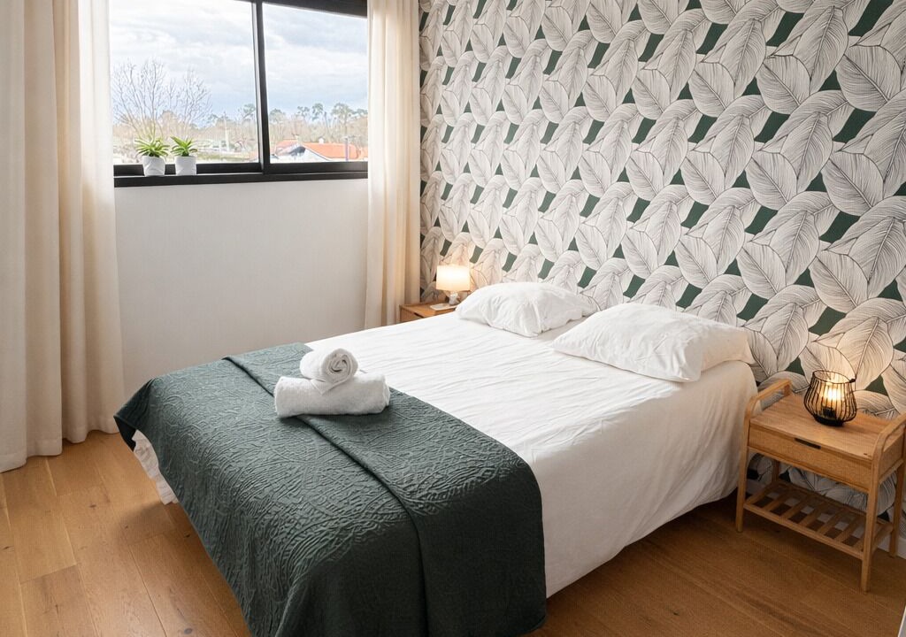 Photo of Bedroom in Gujan-Mestras