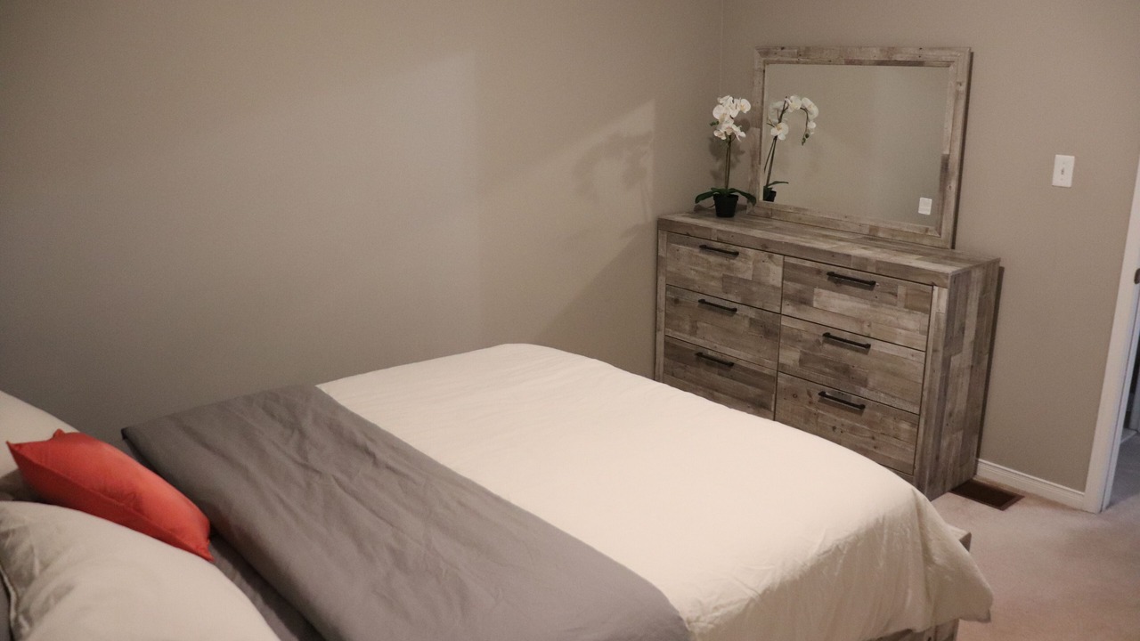 Photo of Bedroom in Ajax