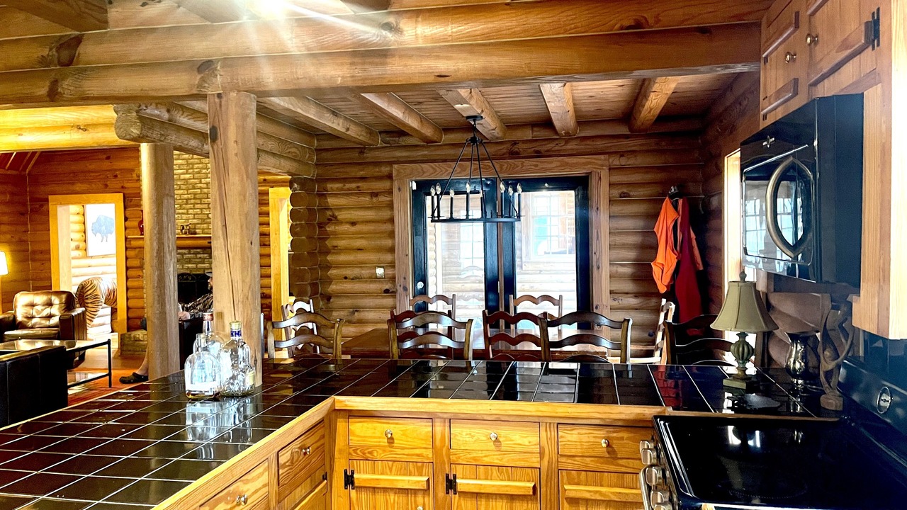 Photo of Kitchen in Georgia Coast