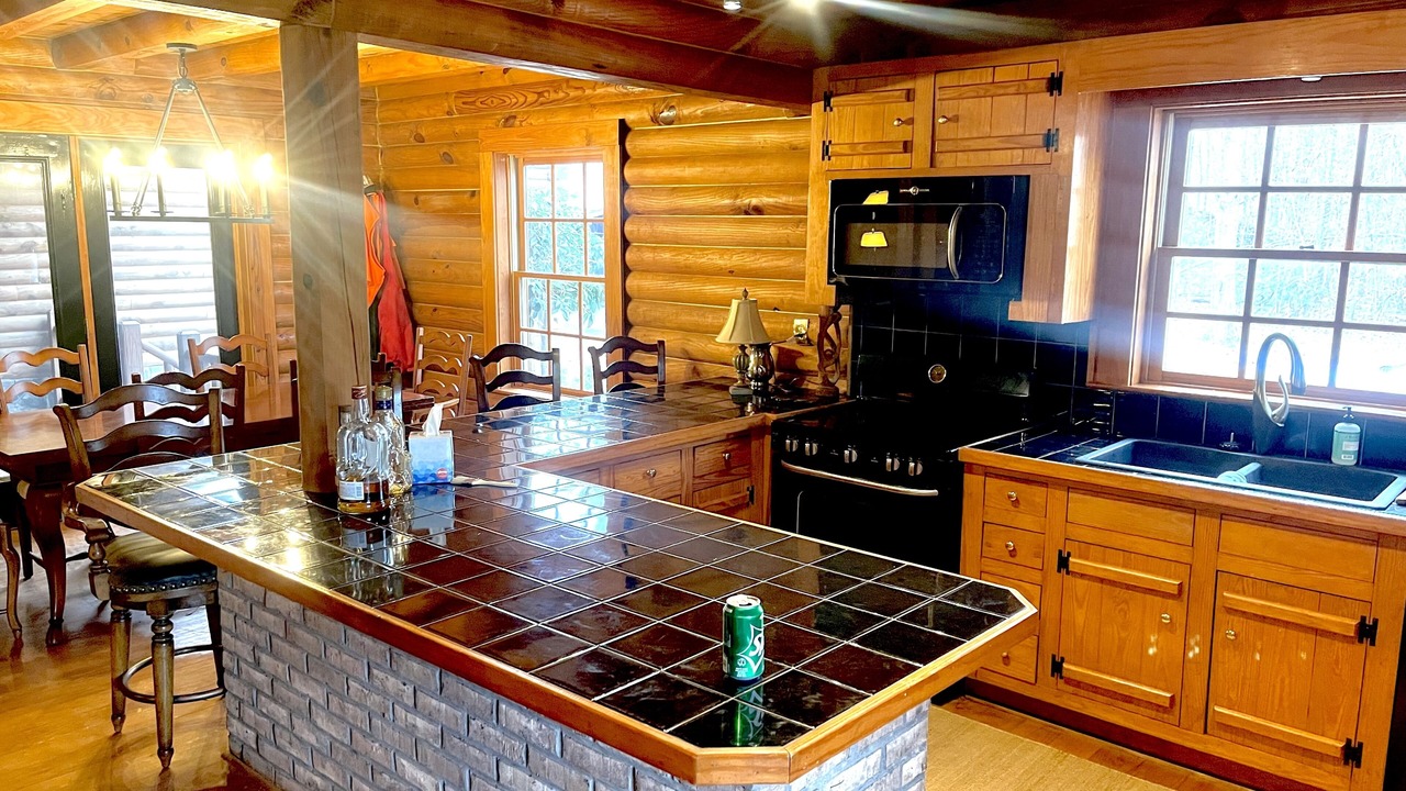 Photo of Kitchen in Georgia Coast